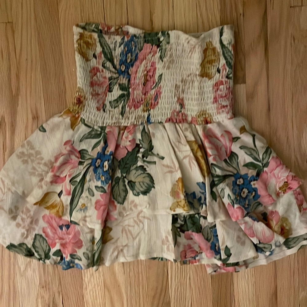 Flower mini skirt